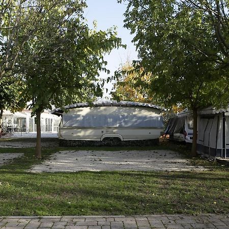 פסקיארה דל גארדה Camping Da Giovanni מראה חיצוני תמונה